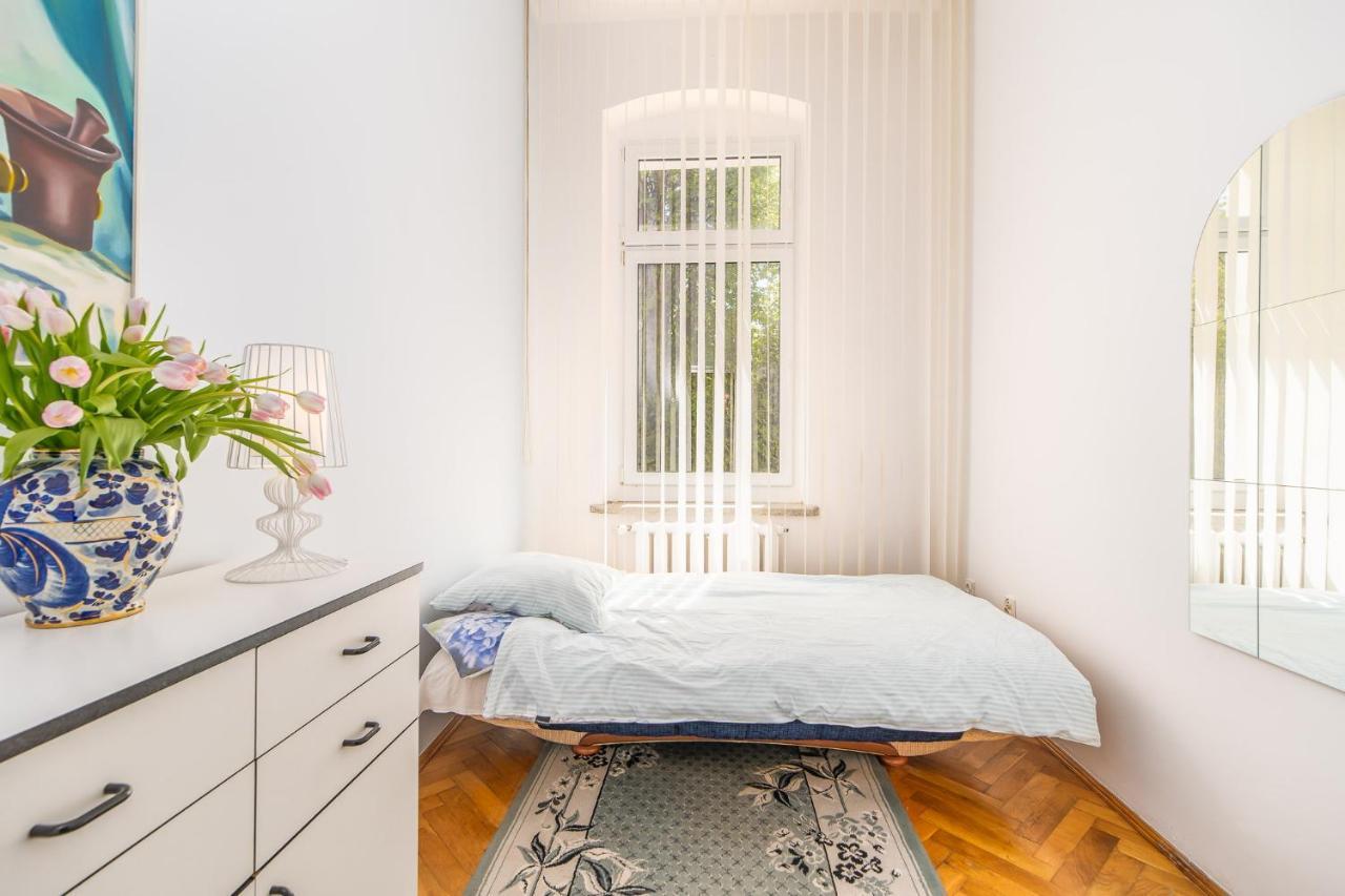 Pod Roza Wiatrow Apartment Kolobrzeg Exterior photo